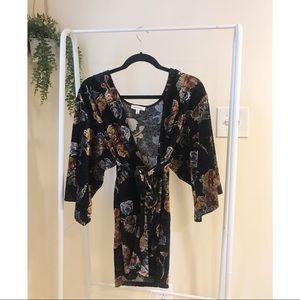 Floral kimono wrap with waist tie
